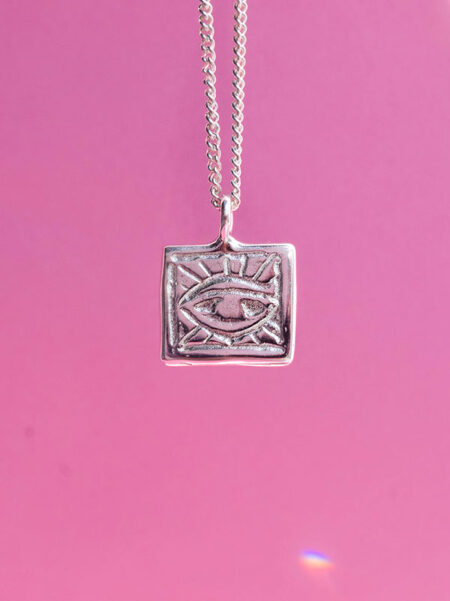 Square eye necklace