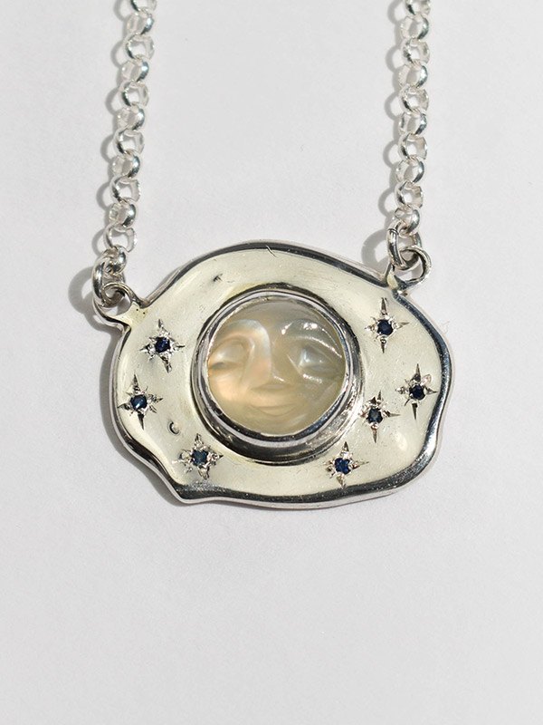 Moon face necklace